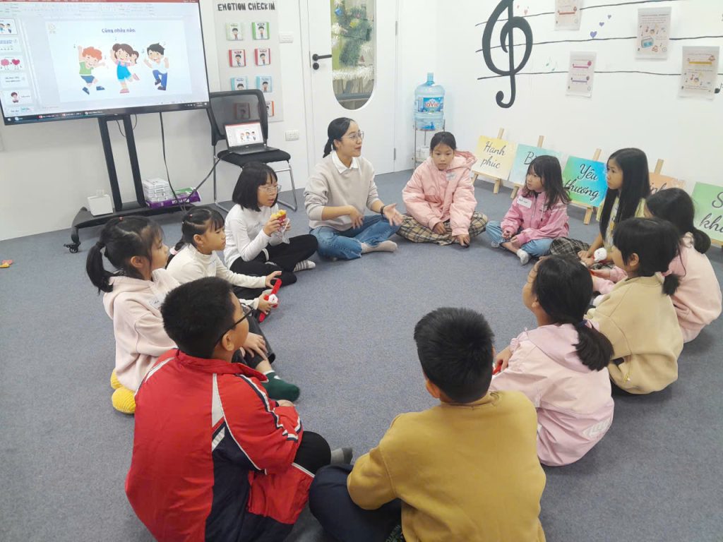 Khai giảng Khóa học “Gieo mầm hạnh phúc cho con”-K01: Bước khởi đầu cho một hành trình giáo dục cảm xúc cho trẻ em