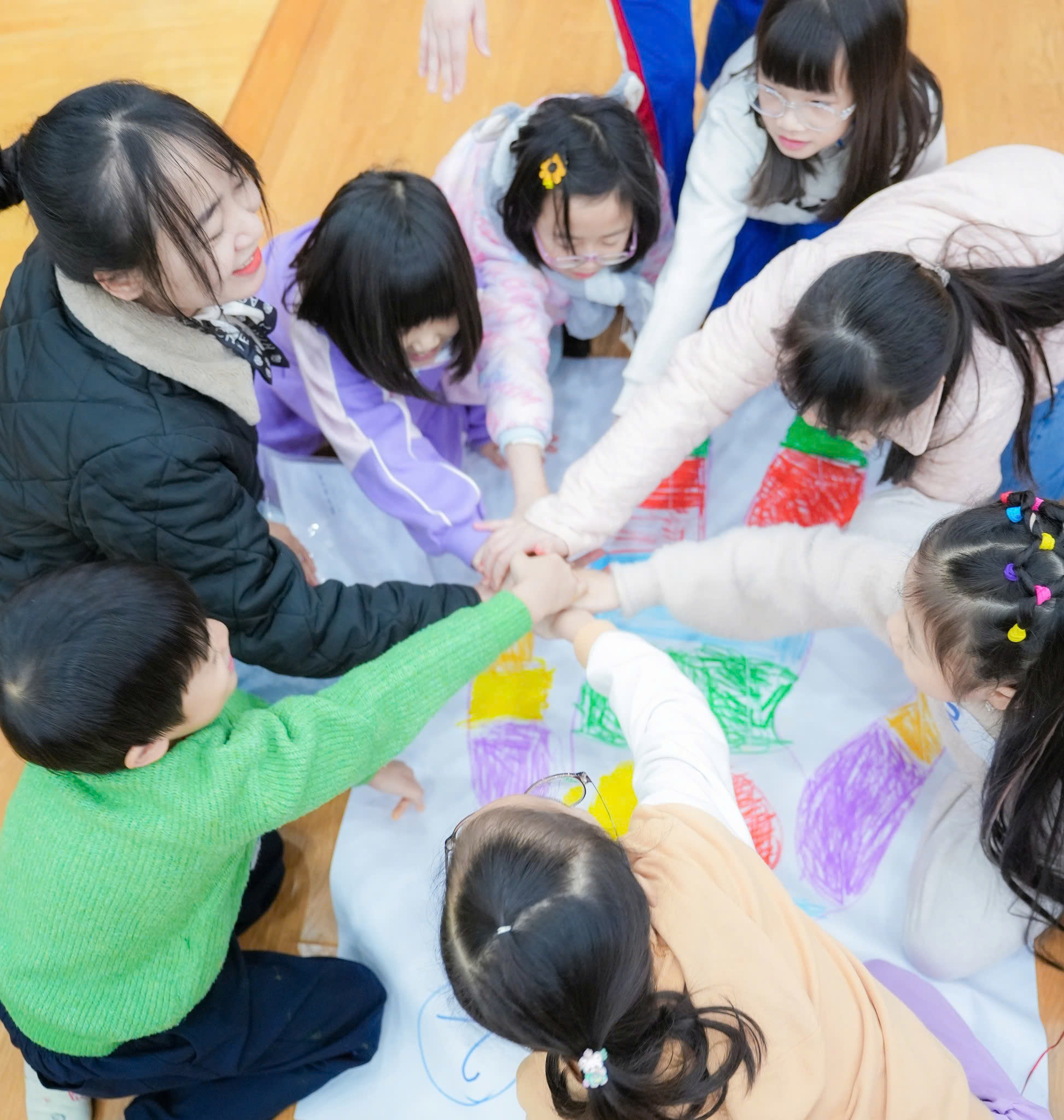 Tâm lý trẻ em tiểu học: Hiểu đúng để nuôi dưỡng cảm xúc, nhân cách cho trẻ