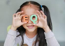 Cách rèn EQ cho trẻ: Góc nhìn khoa học kết hợp giá trị giáo dục truyền thống